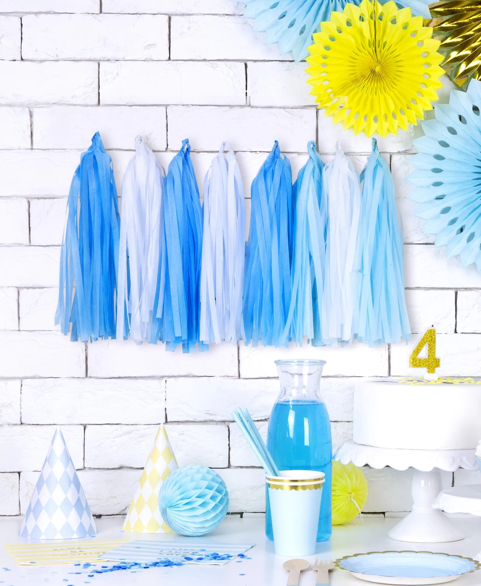 Tasselgirlande Blau, Türkis, Weiß - 12 Tassel