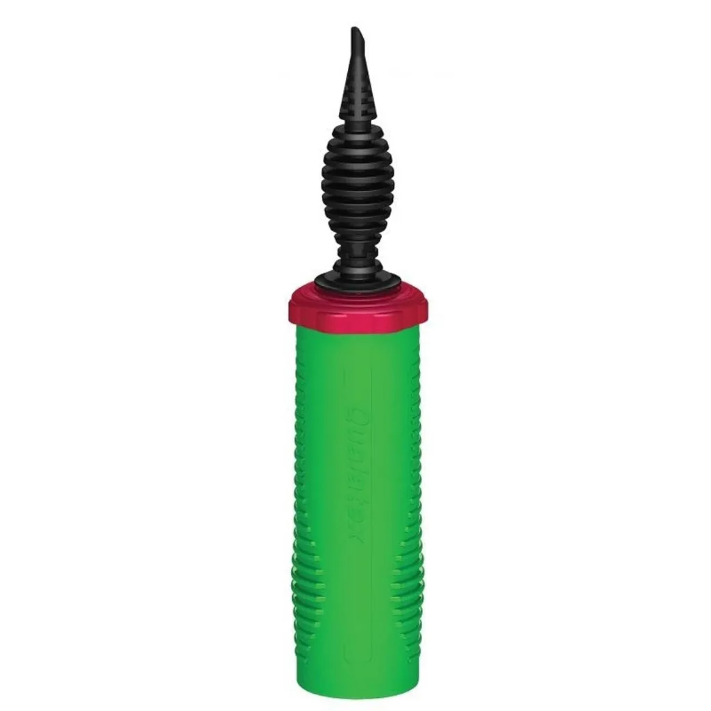 grillzange, grillpistole, grillzubehör, grüne flasche, rote deckel
