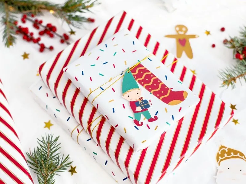 12 Geschenkanhänger "Weihnachtsmann und Co."