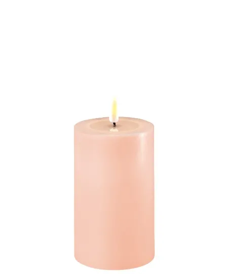 Deluxe - LED Stumpenkerzen Rosa 7,5 Ø x 12,5 cm