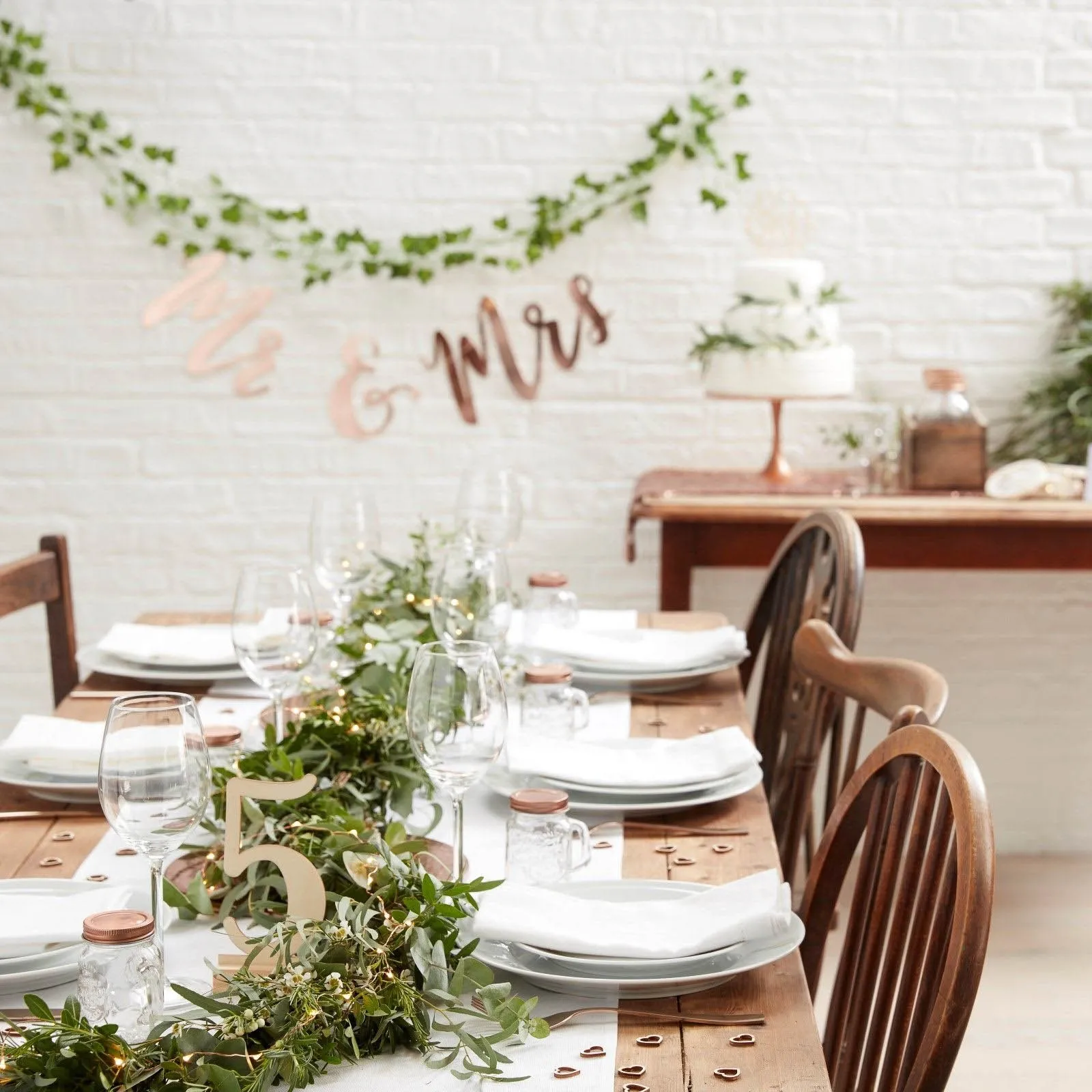 Beautiful Botanics - Boho Holzherzen Tisch-Konfetti 25 Stück