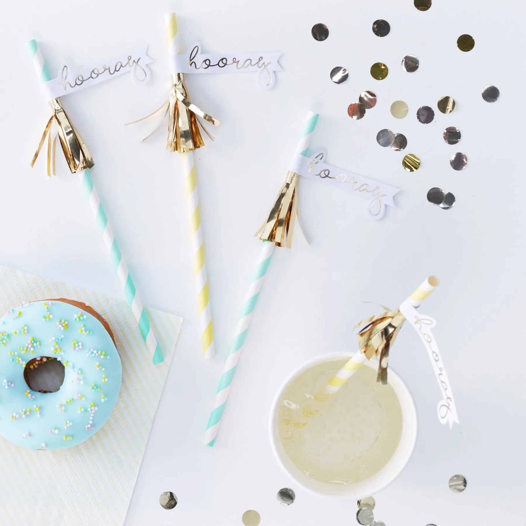 Pick & Mix - 16 "hooray" Tassel-Papierstrohhalme