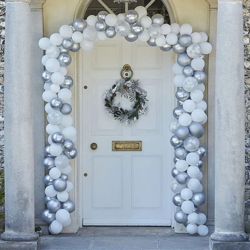 DIY Ballongirlande für die Tür zum Selberbauen "Schneeflocken", Silber/Weiß