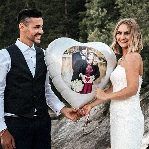 Hochzeit, Herzballon, Brautkleid, Anzug, Paar