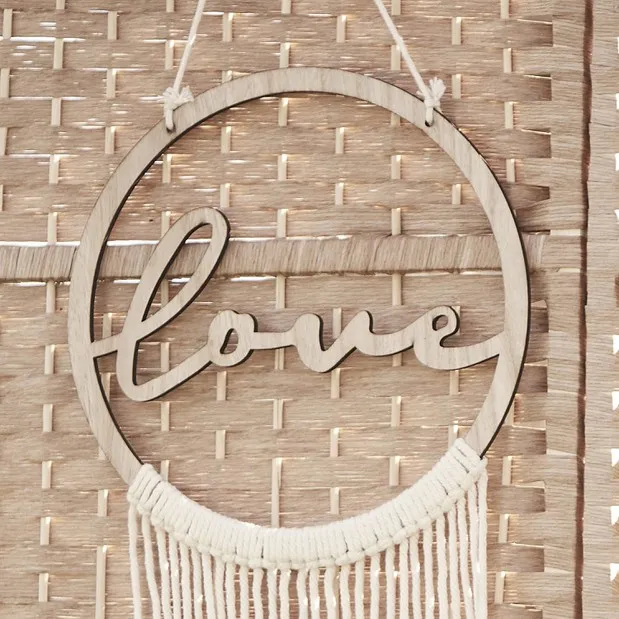 Makramee Deko Holzring "Love"