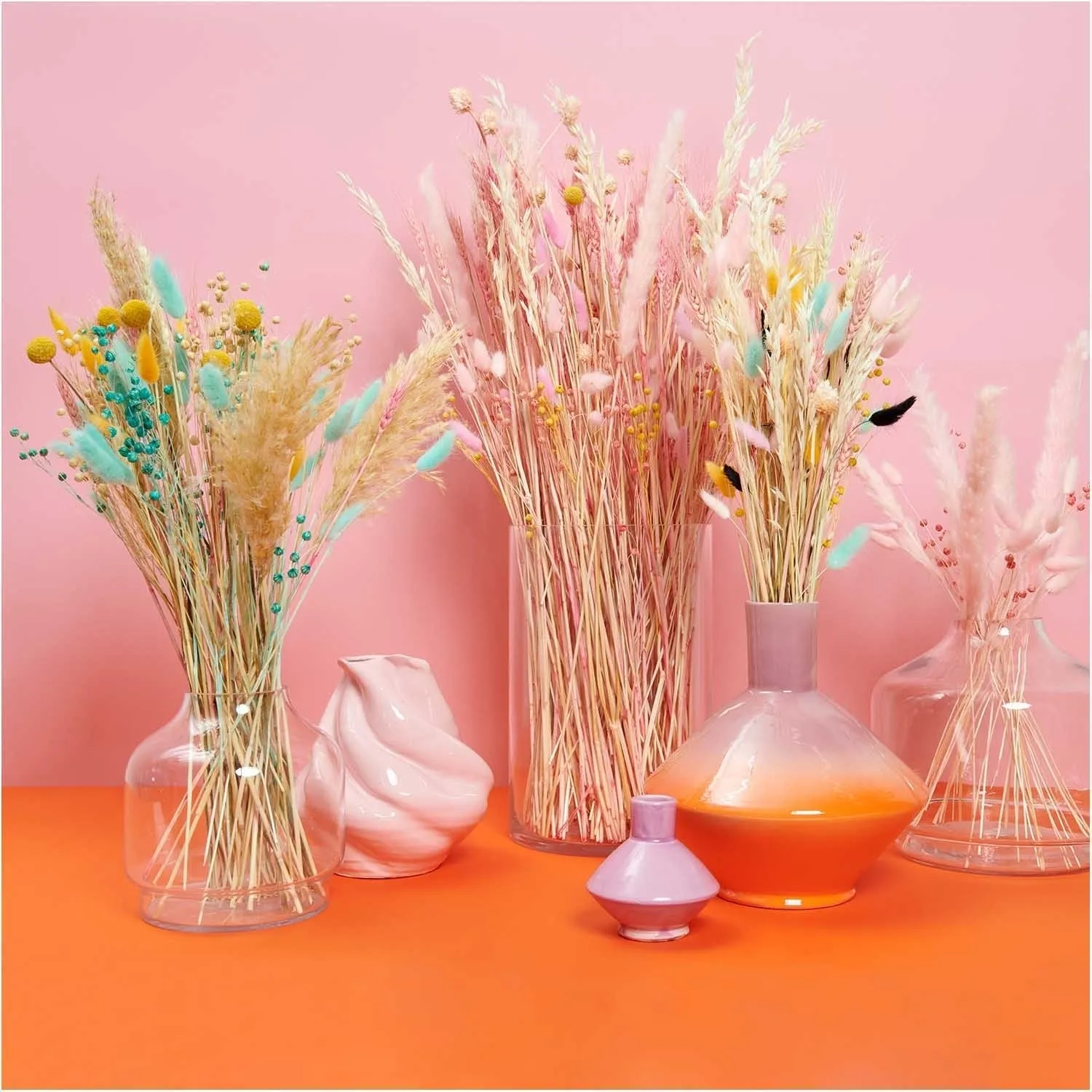 blumenstrauß, trockengras, deko vase, pastellfarben, floristik-setup