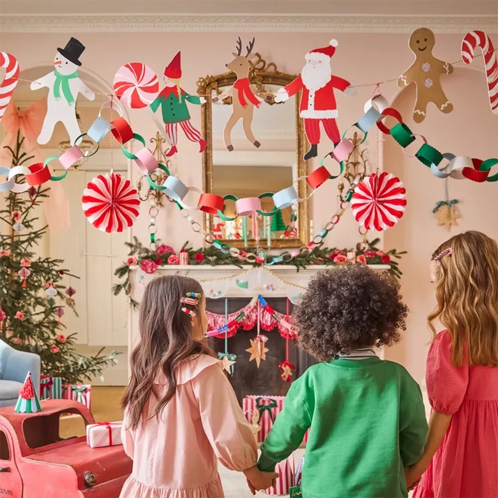 Weihnachtsdeko, Kinderfeier, Girlanden, Christbaum, Geschenke
