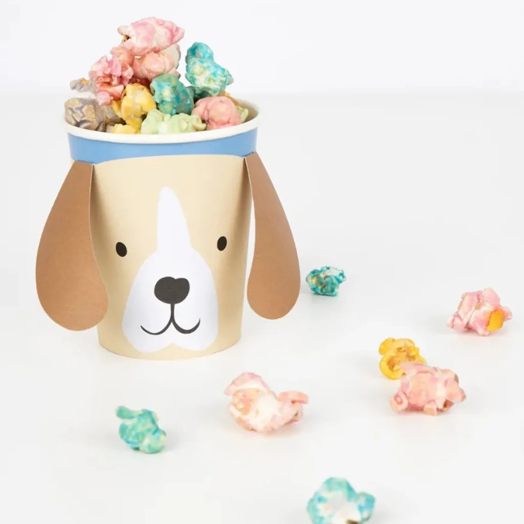 Hundemütze, Tassenhalter, Plastiktüte, Süßigkeit, Popcorn