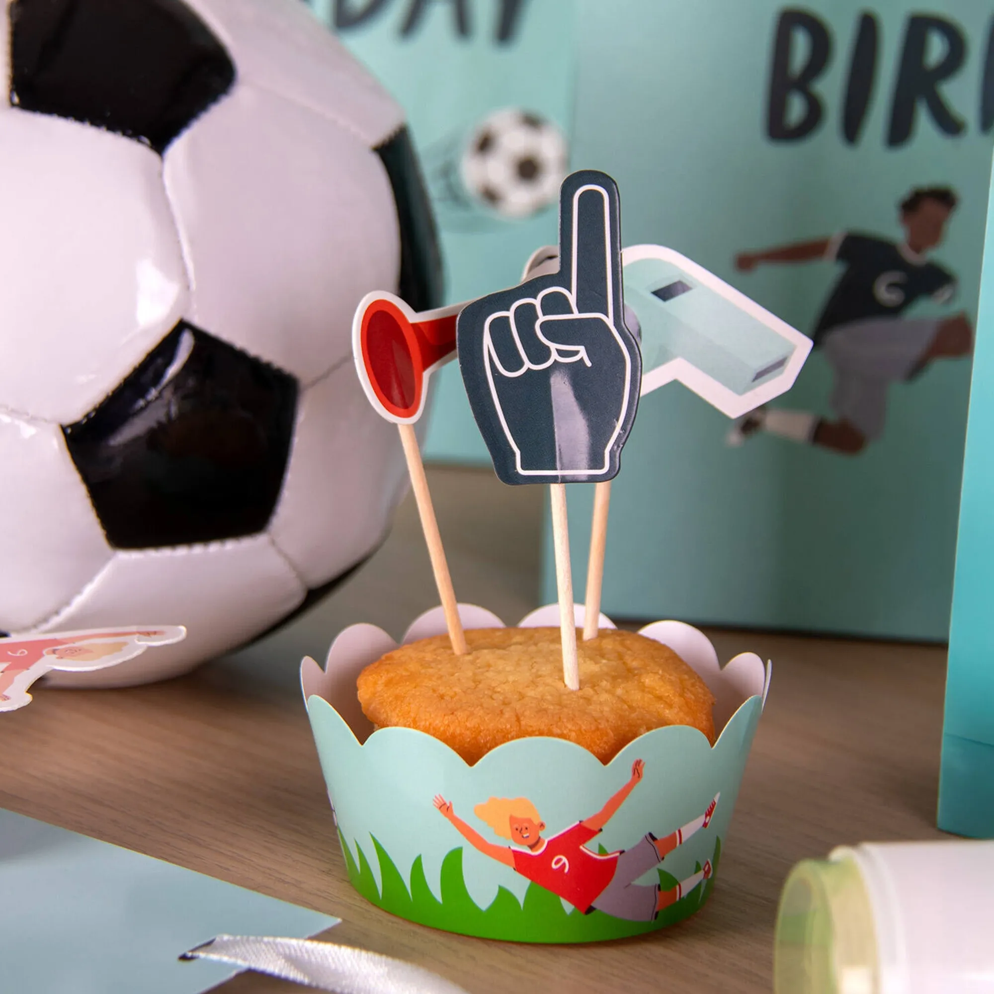 Cupcake Topper "Fußball"