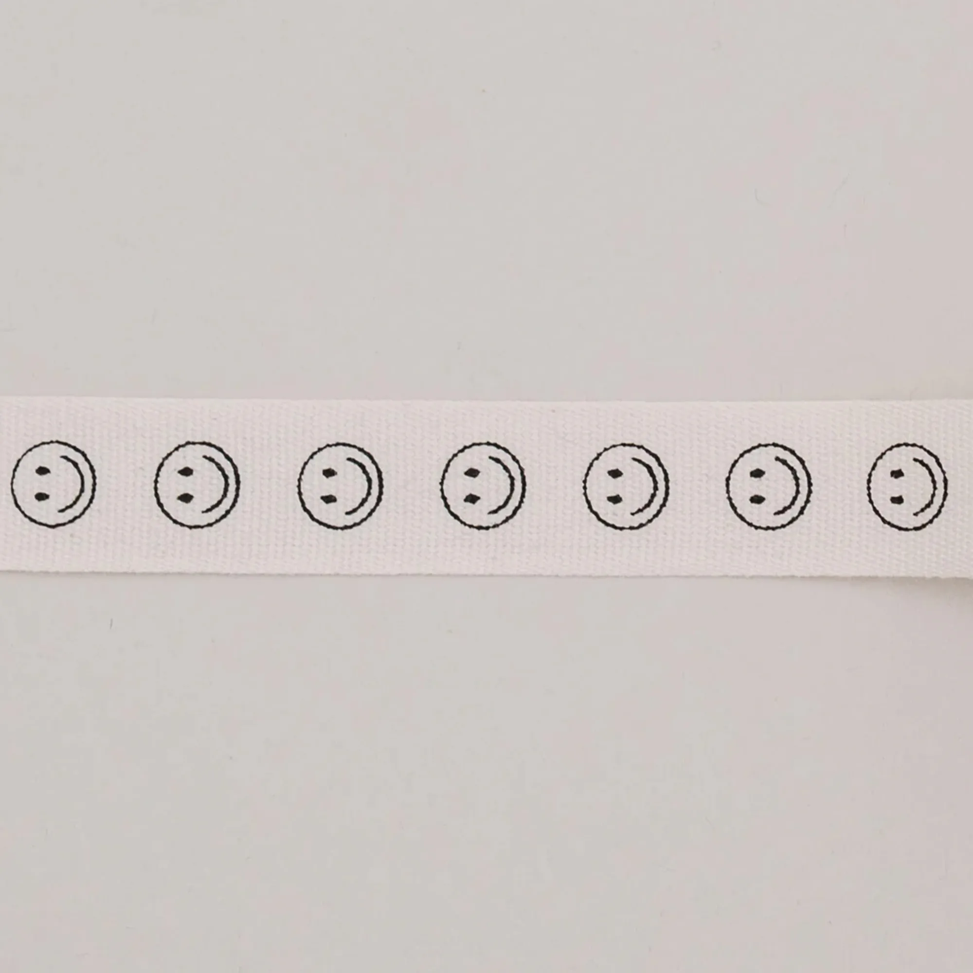 Band, Stoffband, Knöpfe, Allover-Button, Textilband